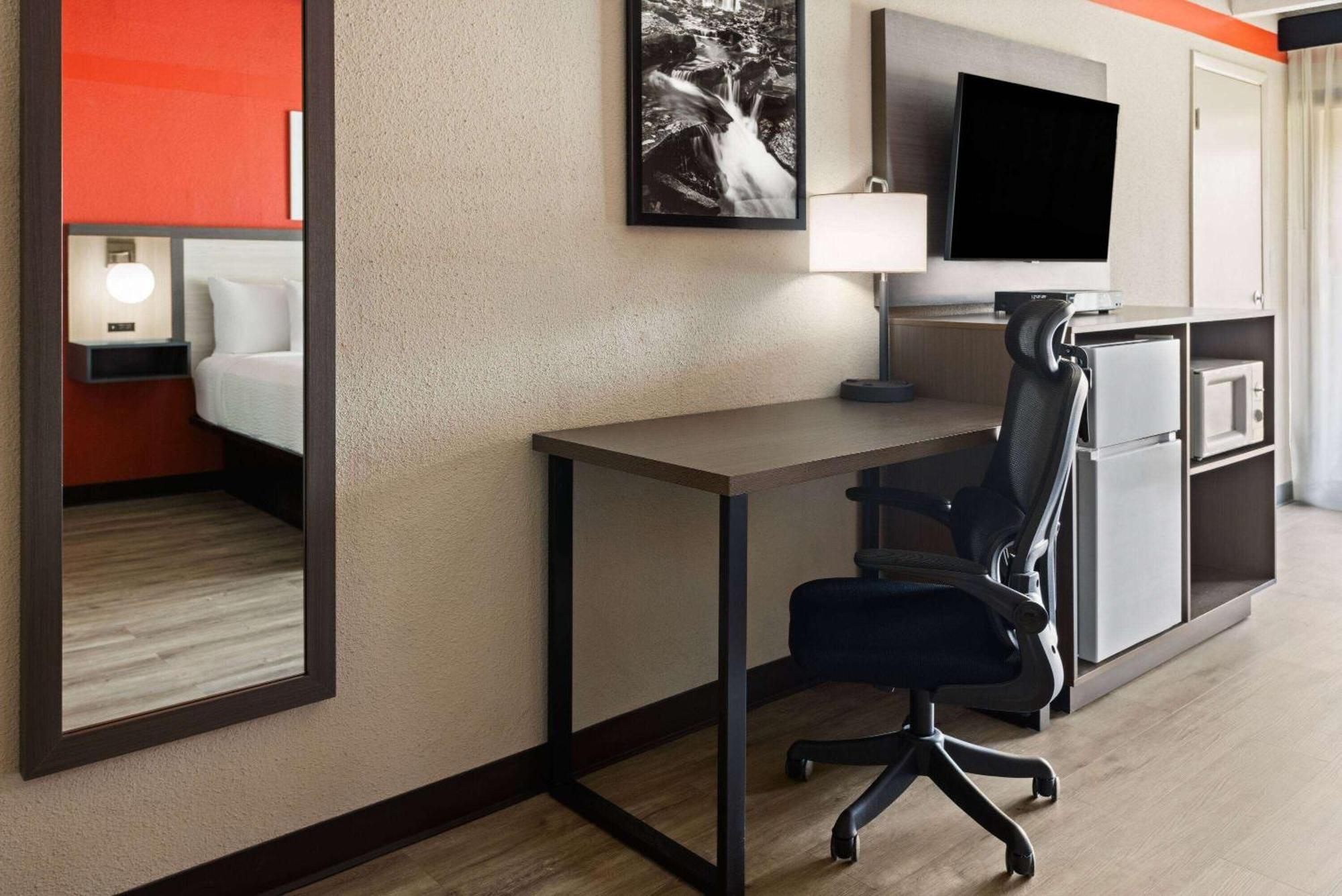 Ramada By Wyndham Hotel