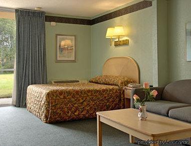 Ramada By Wyndham Hotel