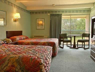 Ramada By Wyndham Hotel
